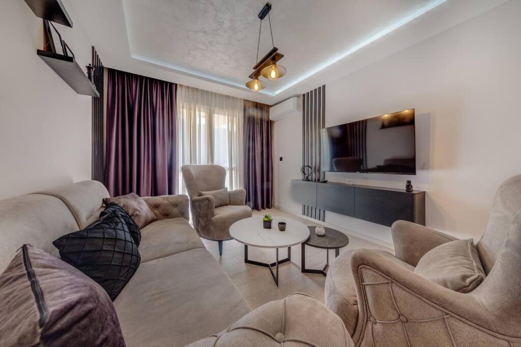 Sailor'S Knot Apartment - Central And Amazing Sea View Cattaro Esterno foto